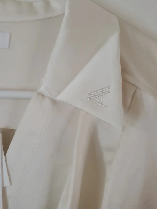 NWT Avra Agata Satin Faux Wrap Mini Dress Size XS Off White Feminine Wedding - Picture 9 of 16